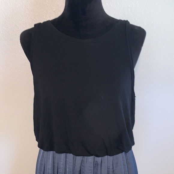 LOFT tank top midi dress! Blue on bottom and black on top. - Picture 2 of 12